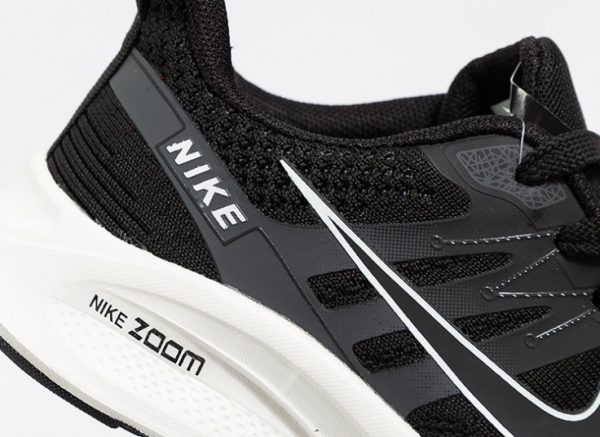 کتانی رانینگ نایک مدل NIKE Zoom