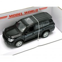 ماکت ماشین فلزی طرح لندکروز مدل diecast 1:32